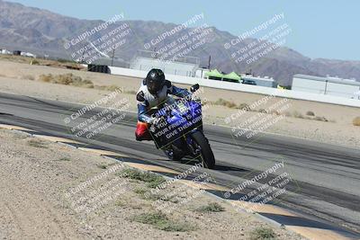 media/Oct-30-2025-Racers Edge (Thu) [[dabbdaf680]]/3-B Group/Session 3 (Turn 15 Inside)/